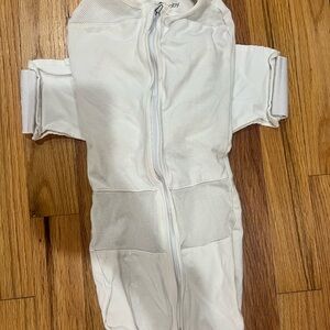 Snoo sleep sack - size small
